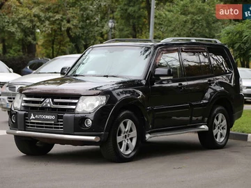 Авто Mitsubishi Pajero Wagon 2008 № 8101008