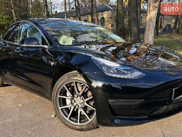 Авто Tesla Model 3 2019 № 8101044
