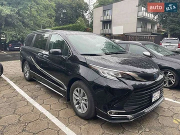 Авто Toyota Sienna 2021 № 8101217
