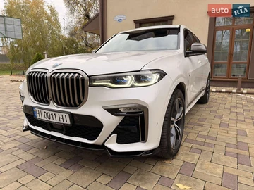 Авто BMW X7 2020 № 8101234