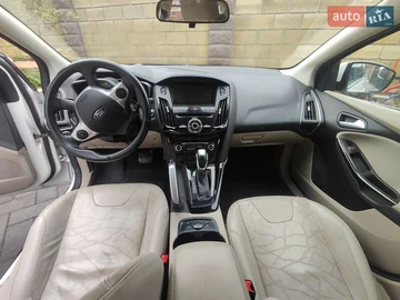 Авто Ford Focus 2013 № 8101401