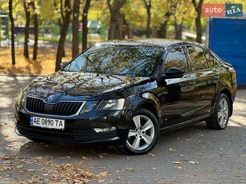 Авто Skoda Octavia 2019 № 8101608