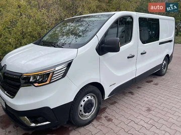 Авто Renault Trafic 2022 № 8101844