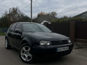 Авто Volkswagen Golf 2003 № 8102034