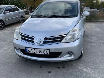 Авто Nissan Tiida 2010 № 8102081