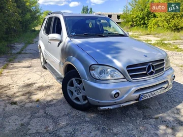 Авто Mercedes M-Class 2002 № 8102212
