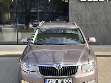 Авто Skoda Superb 2011 № 8102233