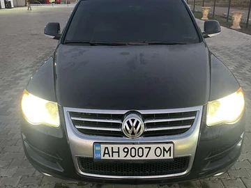 Авто Volkswagen Touareg 2008 № 8102269