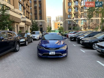 Авто Chrysler 200 2015 № 8102300