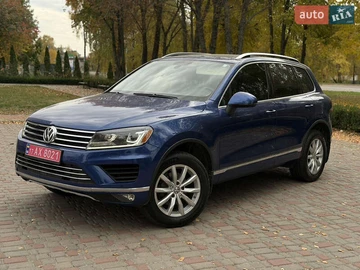 Авто Volkswagen Touareg 2017 № 8102445