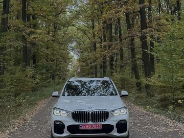 Авто BMW X5 2019 № 8102514