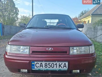 Авто ВАЗ 2112 2004 № 8102690