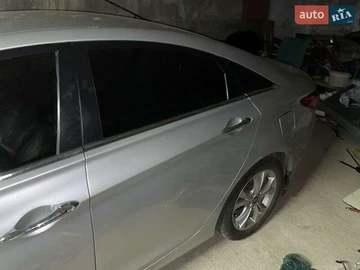 Авто Hyundai Sonata 2011 № 8102723