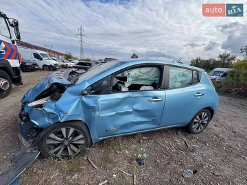Авто Nissan Leaf 2015 № 8102736