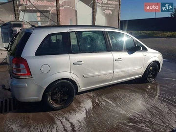 Авто Opel Zafira 2009 № 8102922