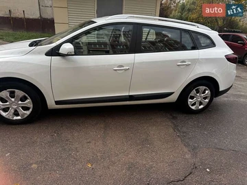 Авто Renault Megane 2010 № 8102926