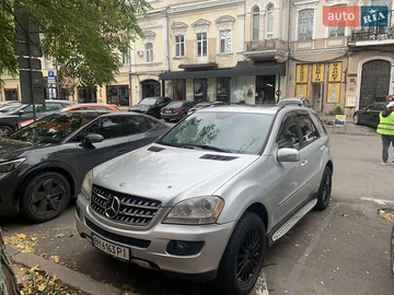 Авто Mercedes M-Class 2006 № 8103080