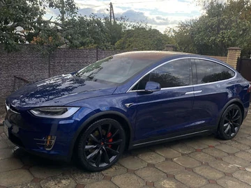 Авто Tesla Model X 2017 № 8103422