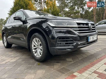 Авто Volkswagen Touareg 2019 № 8103513