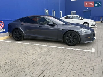 Авто Tesla Model S 2023 № 8103515