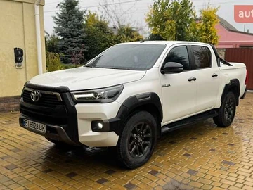 Авто Toyota Hilux 2021 № 8103518