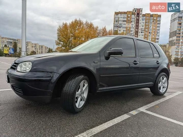 Авто Volkswagen Golf 2002 № 8103674