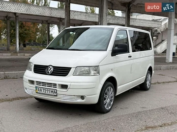 Авто Volkswagen Transporter 2008 № 8103839
