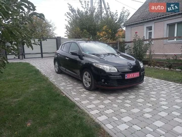 Авто Renault Megane 2010 № 8103840