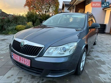 Авто Skoda Octavia 2012 № 8103844