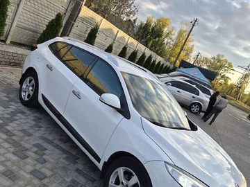 Авто Renault Megane 2010 № 8103873