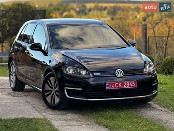 Авто Volkswagen E-Golf 2016 № 8103988