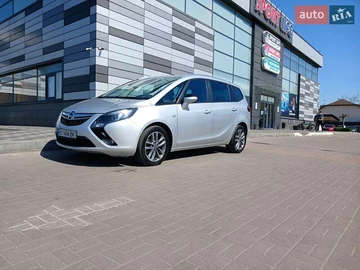 Авто Opel Zafira Tourer 2015 № 8103995