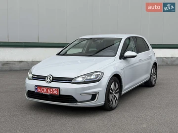 Авто Volkswagen E-Golf 2017 № 8104093