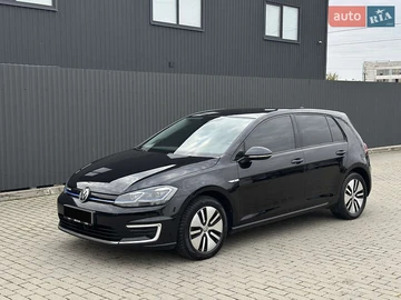 Авто Volkswagen E-Golf 2019 № 8104131