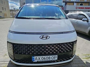 Авто Hyundai Staria 2023 № 8104368