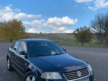 Авто Volkswagen Passat 2001 № 8104424