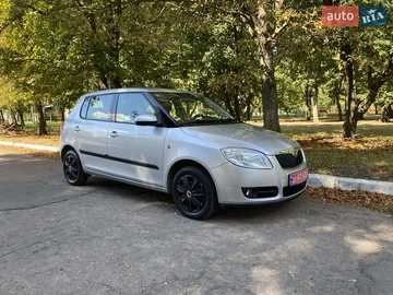 Авто Skoda Fabia 2008 № 8104511