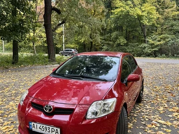 Авто Toyota Auris 2008 № 8104561