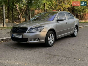 Авто Skoda Octavia 2012 № 8104600