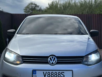 Авто Volkswagen Polo 2012 № 8104675