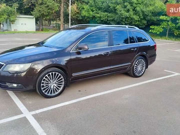 Авто Skoda Superb 2013 № 8104694