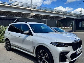 Авто BMW X7 2020 № 8104840