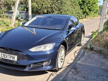 Авто Tesla Model S 2013 № 8104902