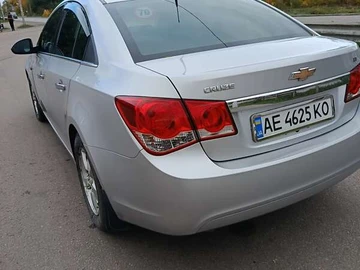 Авто Chevrolet Cruze 2012 № 8105072