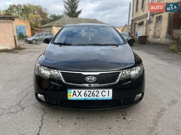 Авто KIA Cerato 2010 № 8105078