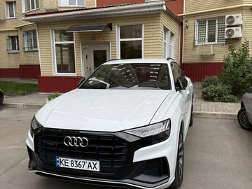 Авто Audi Q8 2019 № 8105358