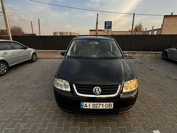 Авто Volkswagen Touran 2004 № 8105381