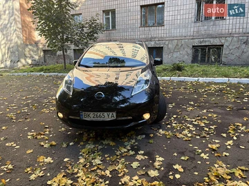 Авто Nissan Leaf 2012 № 8105653