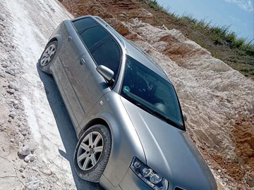 Авто Audi A4 2004 № 8105656