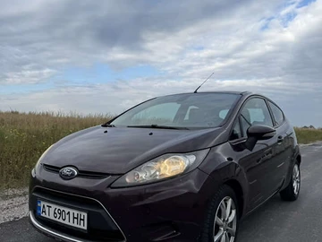 Авто Ford Fiesta 2011 № 8105659